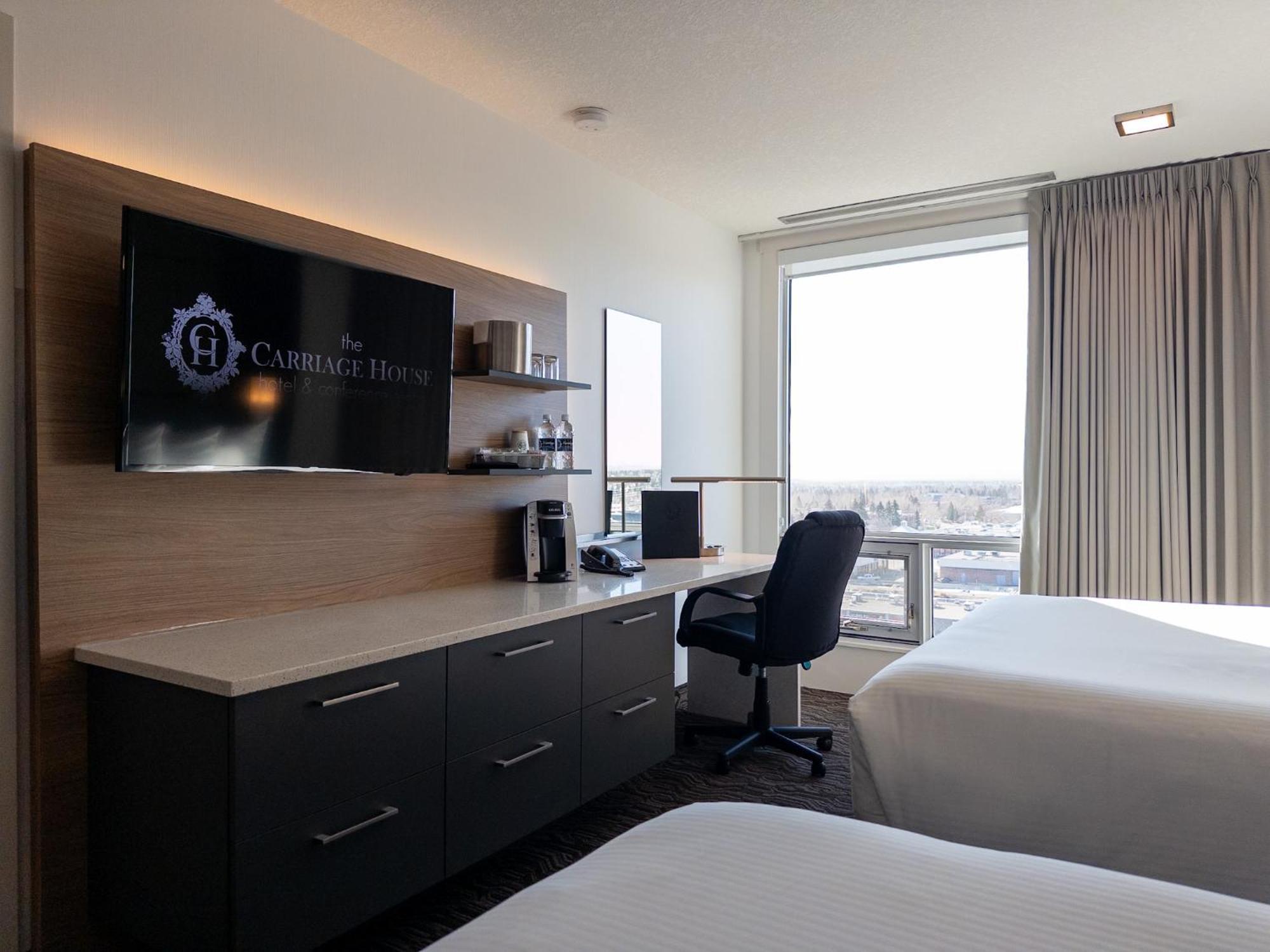 Carriage House Hotel And Conference Centre YYC Eksteriør bilde
