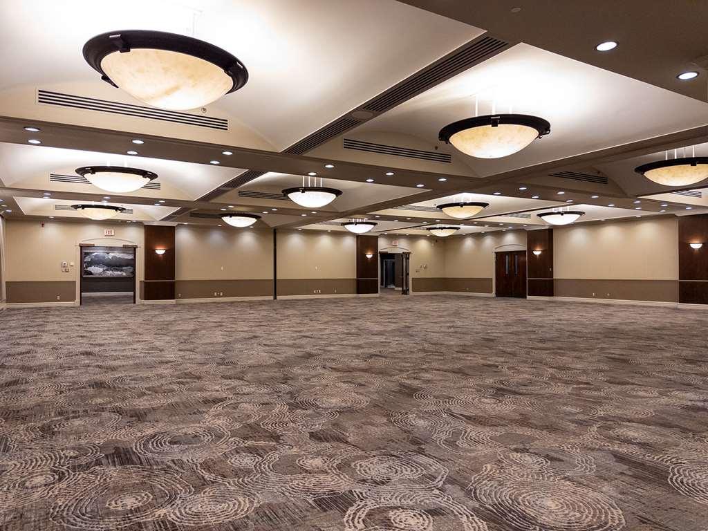 Carriage House Hotel And Conference Centre YYC Fasiliteter bilde